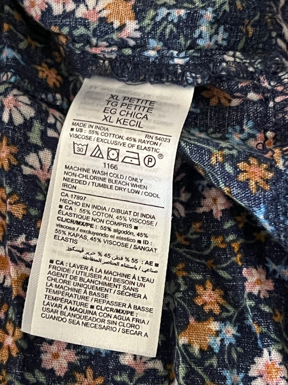Tiered Maxi ditsy floral Dress - Picture 5 of 5